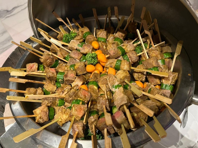 Gmark Bamboo Paddle Skewers 10" 100pc/Bag, Kabob Skewers, BBQ Skewers for Outdoor Grilling GM1074 - Image 4